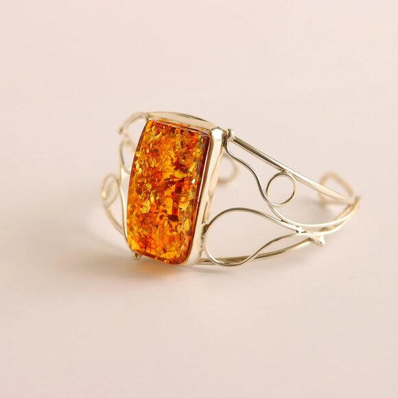 Handmade Baltic Amber Cuff Bracelet in 925 Sterling Silver - Picture 7 of 8